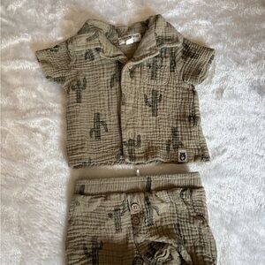 Baby Short-Sleeve Matching Set in Olive with Cactus Print